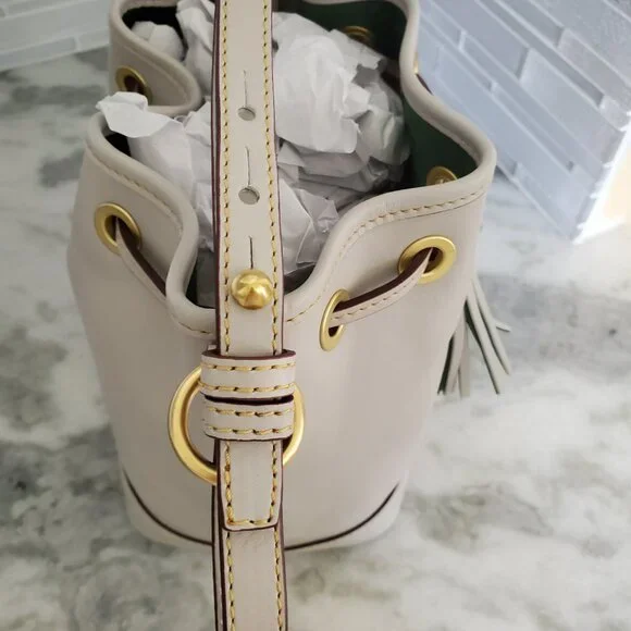 NWT - SET Dooney & Bourke Florentine Small Drawstring & Lg Zip Wristlet Ecru - Picture 10 of 16